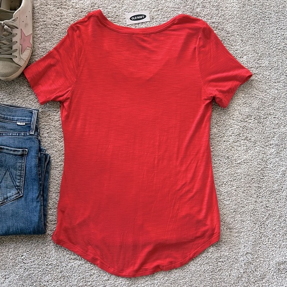 Old Navy Short Sleeve Tee - Picture 5 of 5